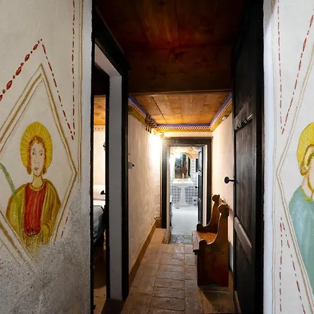 Guesthost - La Badia Apartman *